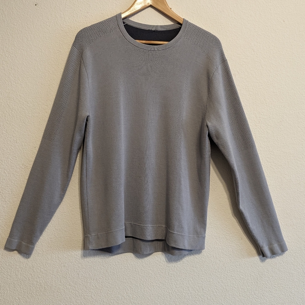 Lululemon Men’s  Crewneck Knit Sweater Gray Size Large